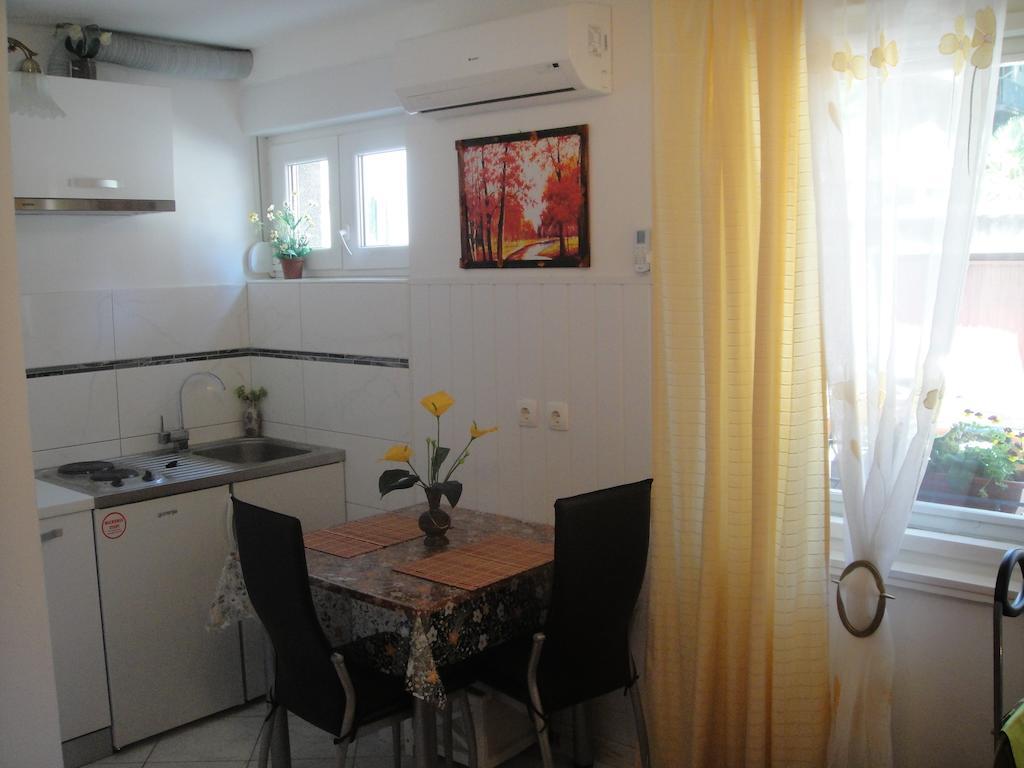 Apartments Crvena Orhideja Split Phòng bức ảnh